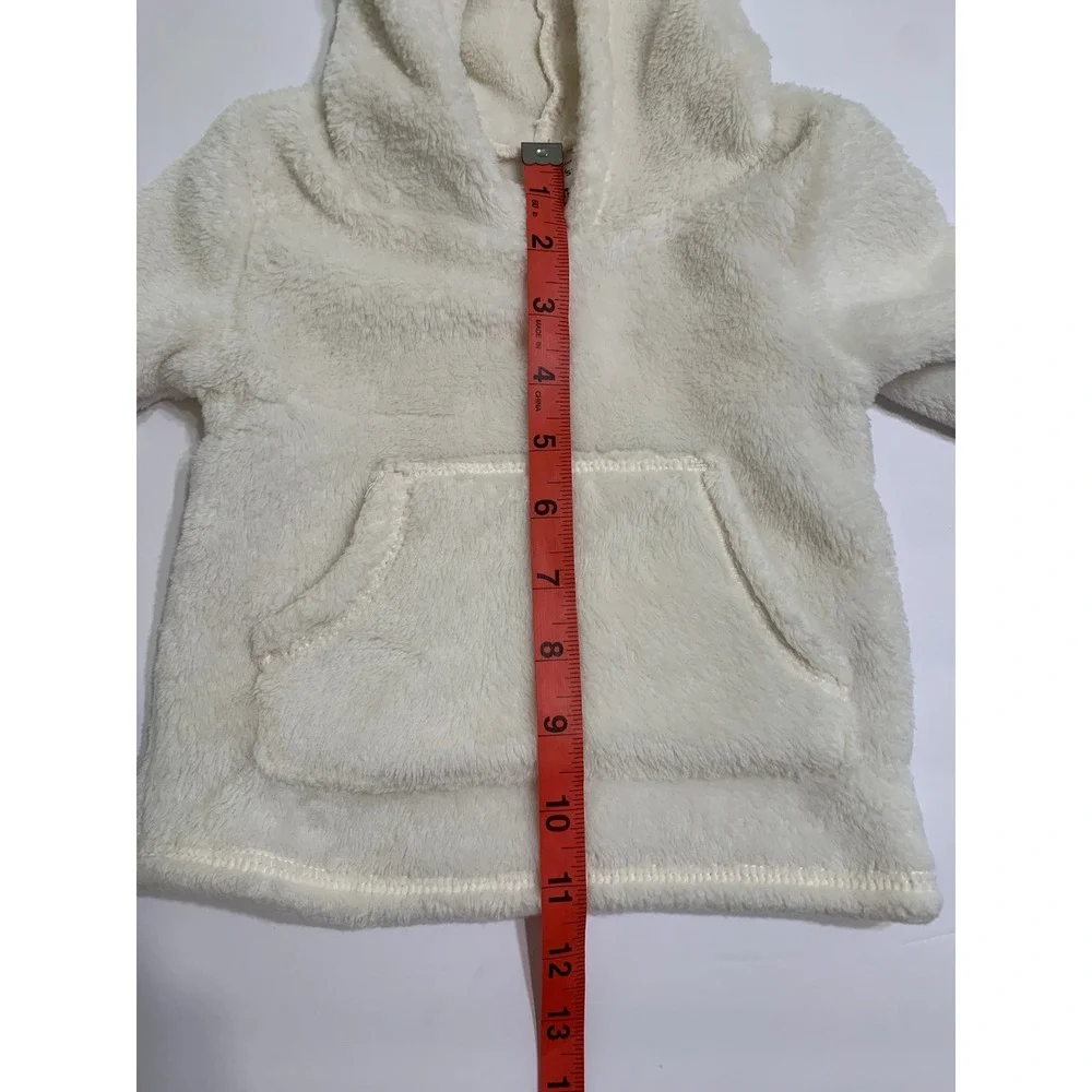 Carters Cream‎ Fuzzy Hoodie Soft Fleece Baby Size 12 Months Pockets